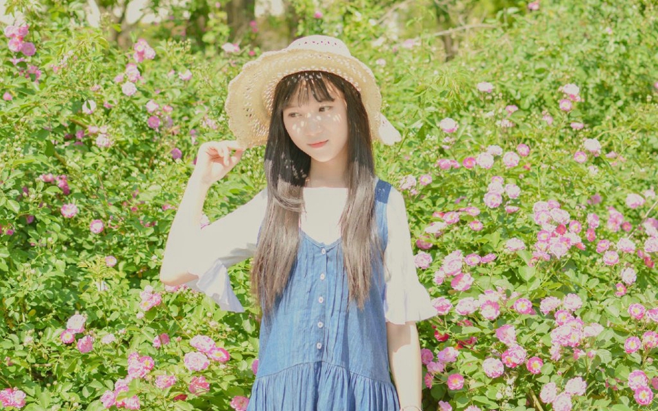 阳光下的氧气少女纯真娇美可人写真