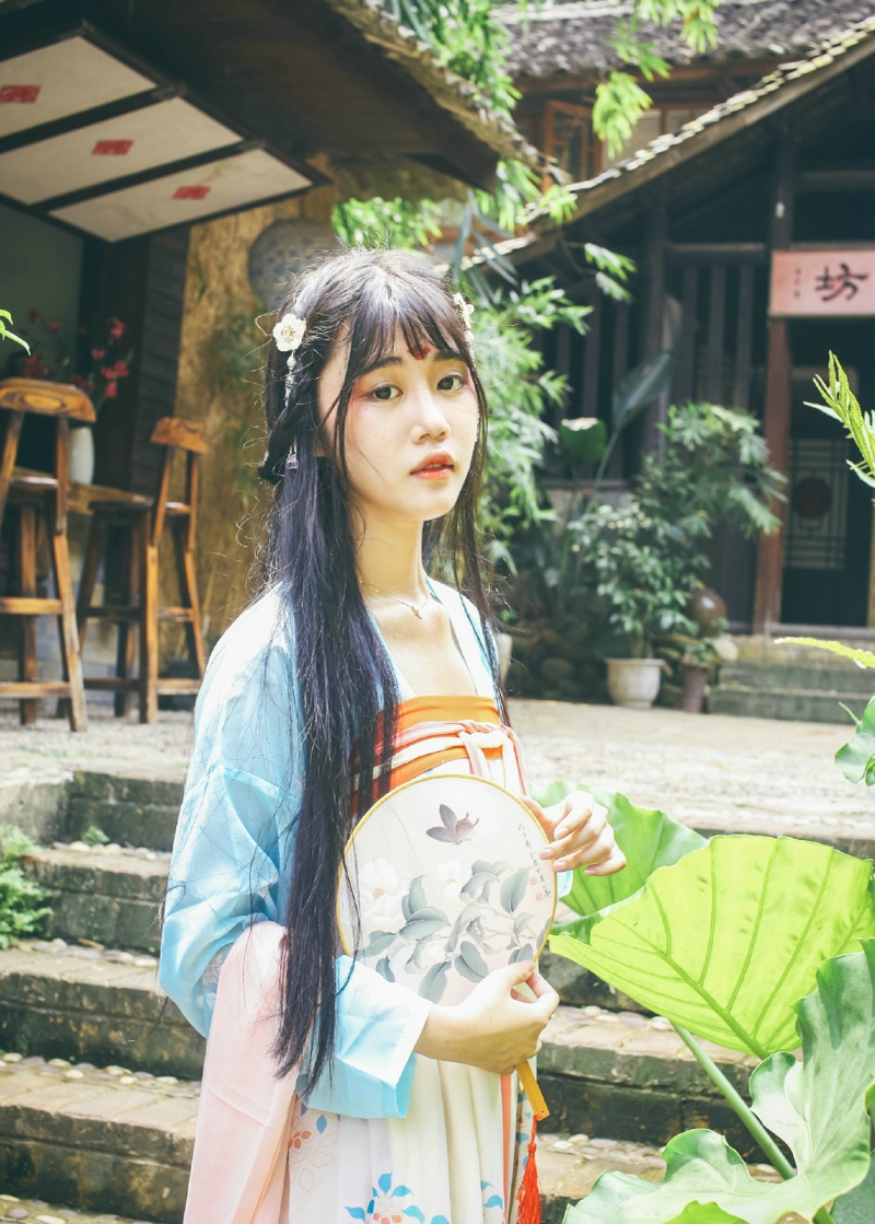 古装汉服美女文艺清新范儿写真