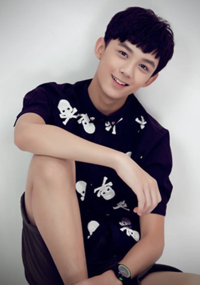 吴磊最新封面大片写真曝光