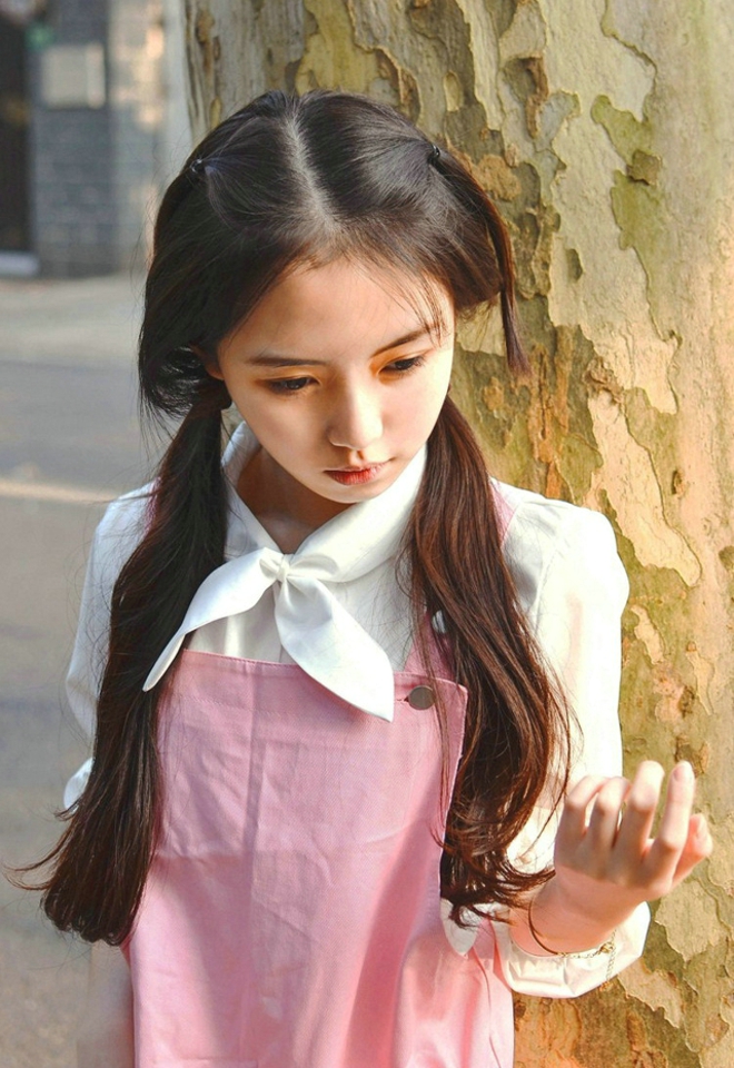 清纯领家妹妹户外清新粉嫩唯美写真