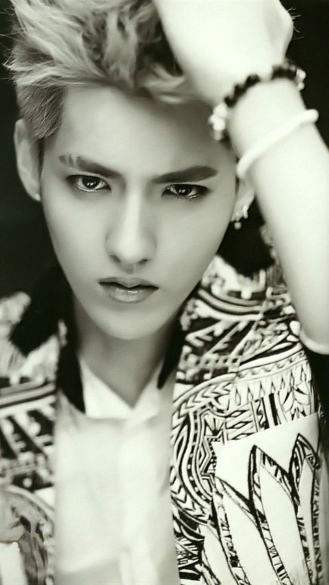 吴亦凡帅气写真