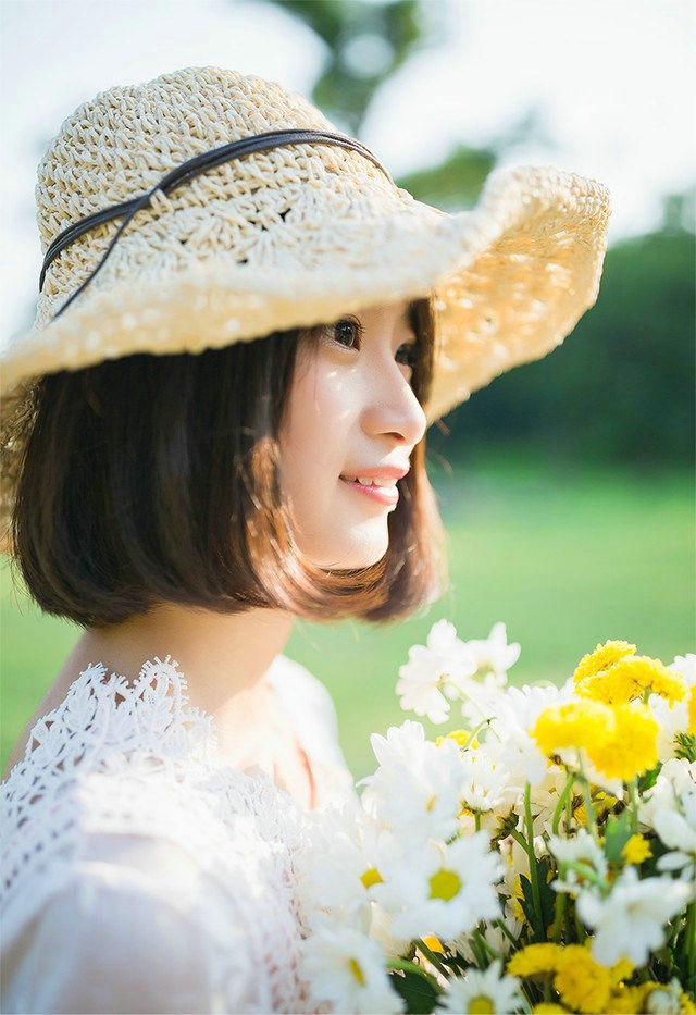甜美采菊花姑娘优美写真图片