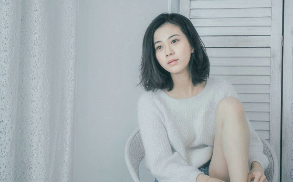 睡眼朦胧清纯娇嫩早安少女