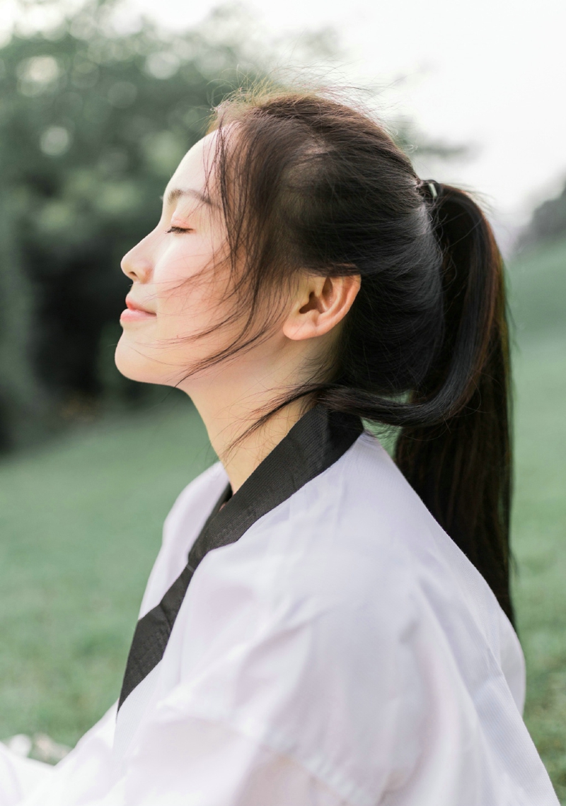 柔道马尾少女高颜值精致五官私拍写真