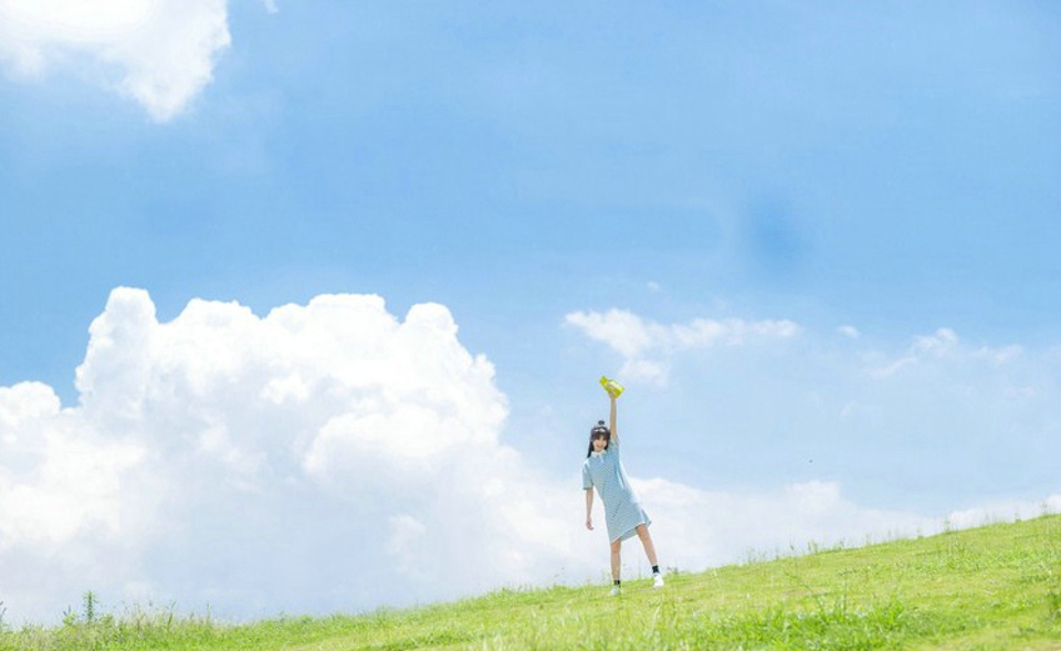 活力满满盛夏清纯可人元气少女