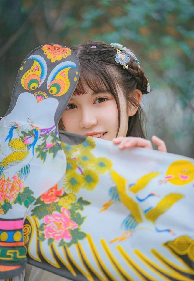 优雅古典小美女细腻容颜