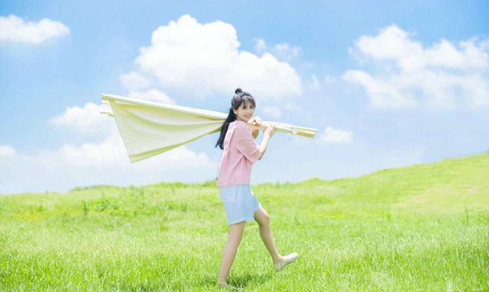 活力满满盛夏清纯可人元气少女
