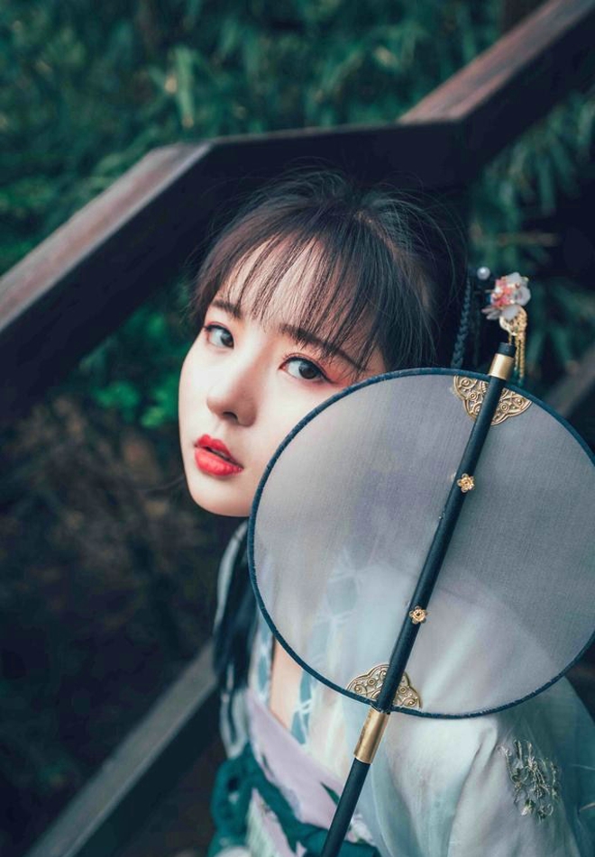 古典美女气质梦回唐朝