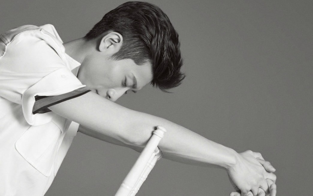 痞帅张一山图片桌面壁纸