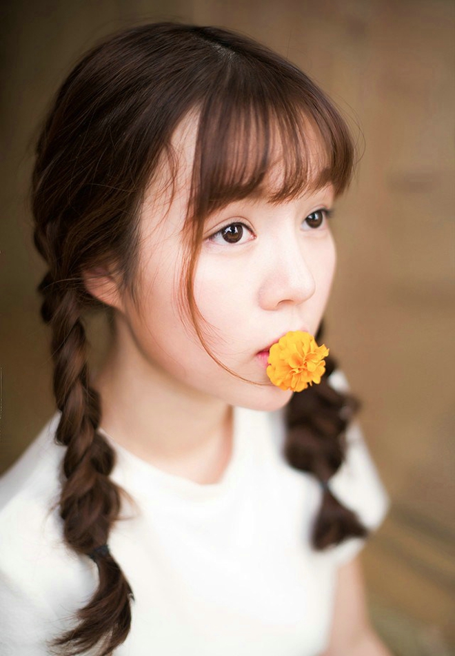 可爱小妹圆嘟嘟萝莉写真私房照