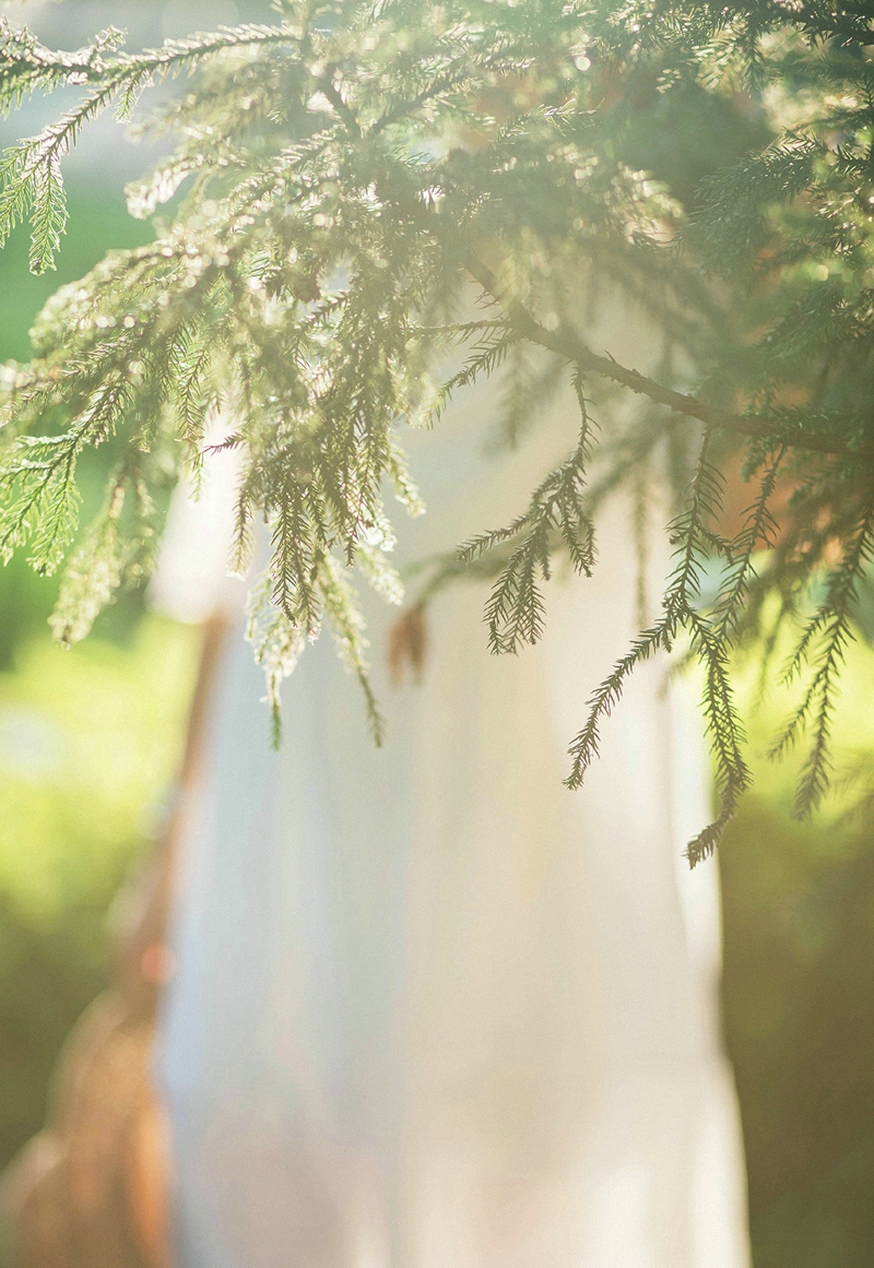 咖啡馆内的气质美女安静怡人