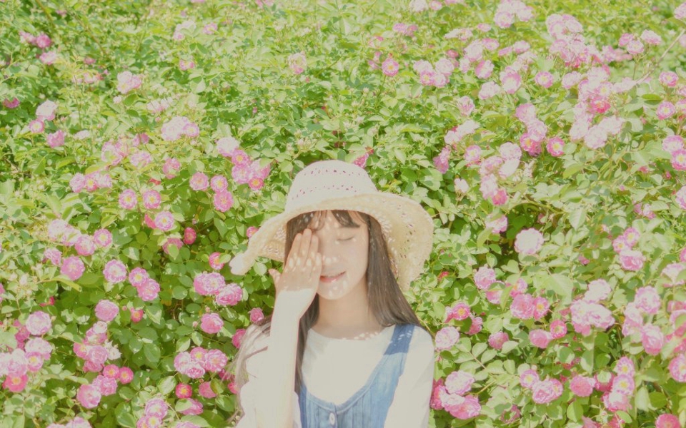 阳光下的氧气少女纯真娇美可人写真