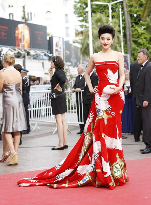 那些年范爷红毯上的惊艳造型