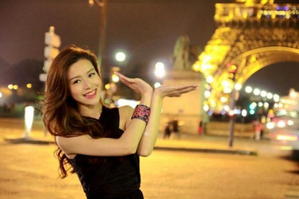 优雅气质美女 新春时尚写真