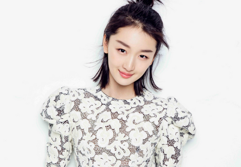 人气小花周冬雨随性图片