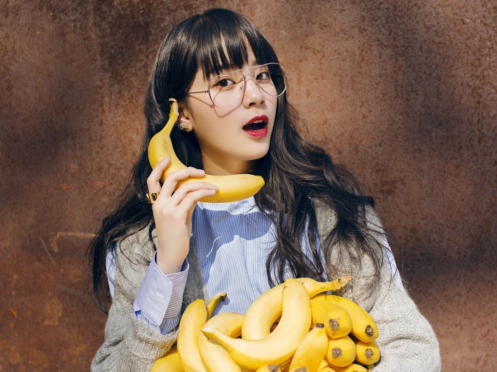 大提琴美女欧阳娜娜图片