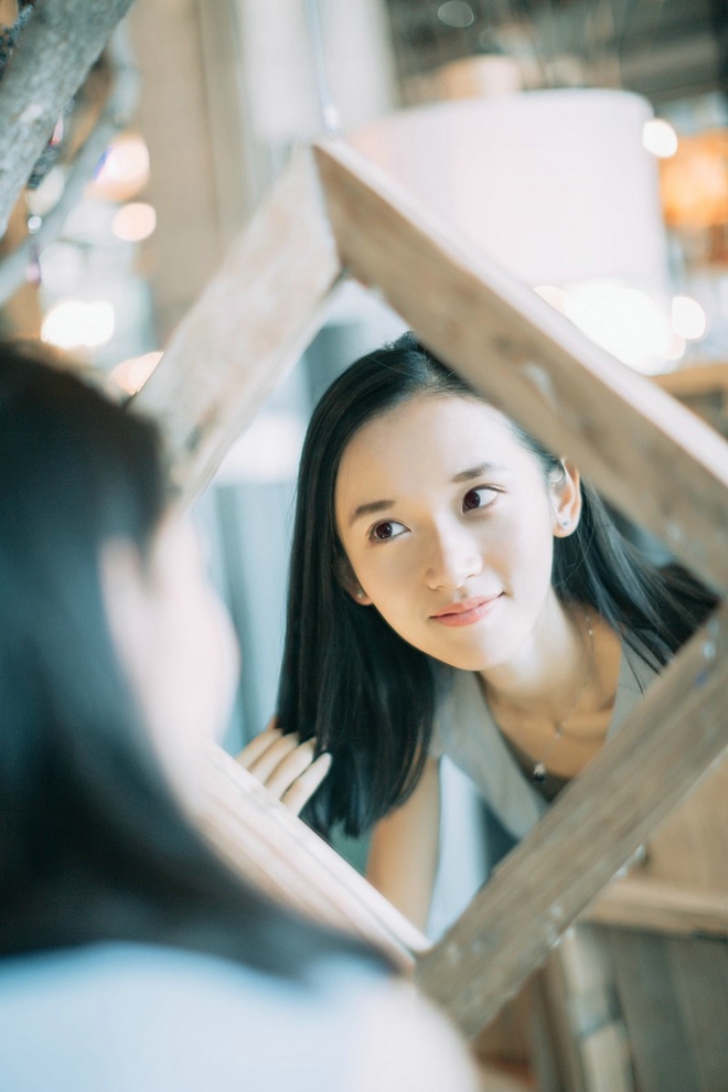 酷似奶茶妹妹清纯娇嫩可爱美女