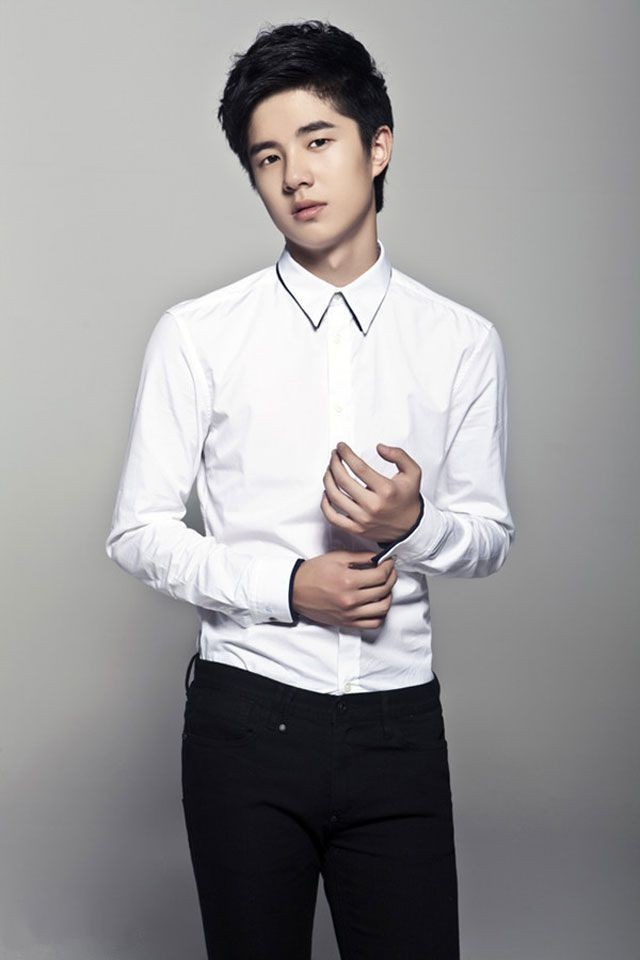 刘昊然个人杂志写真