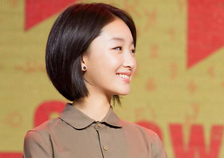 周冬雨可爱照片