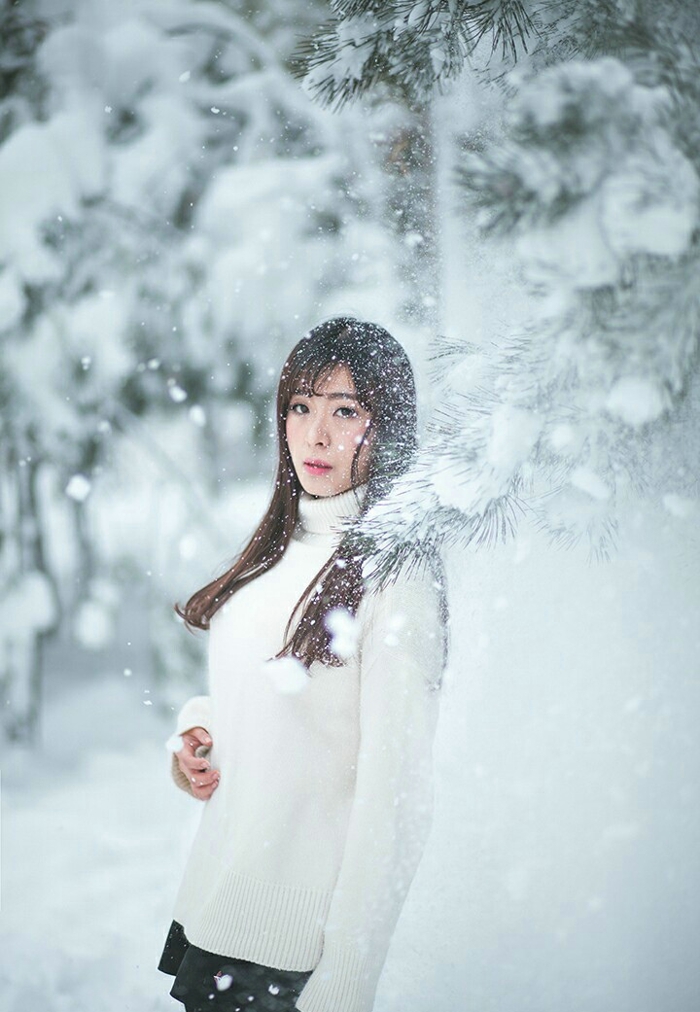 高颜值私房睡衣女神花朵般娇美可人