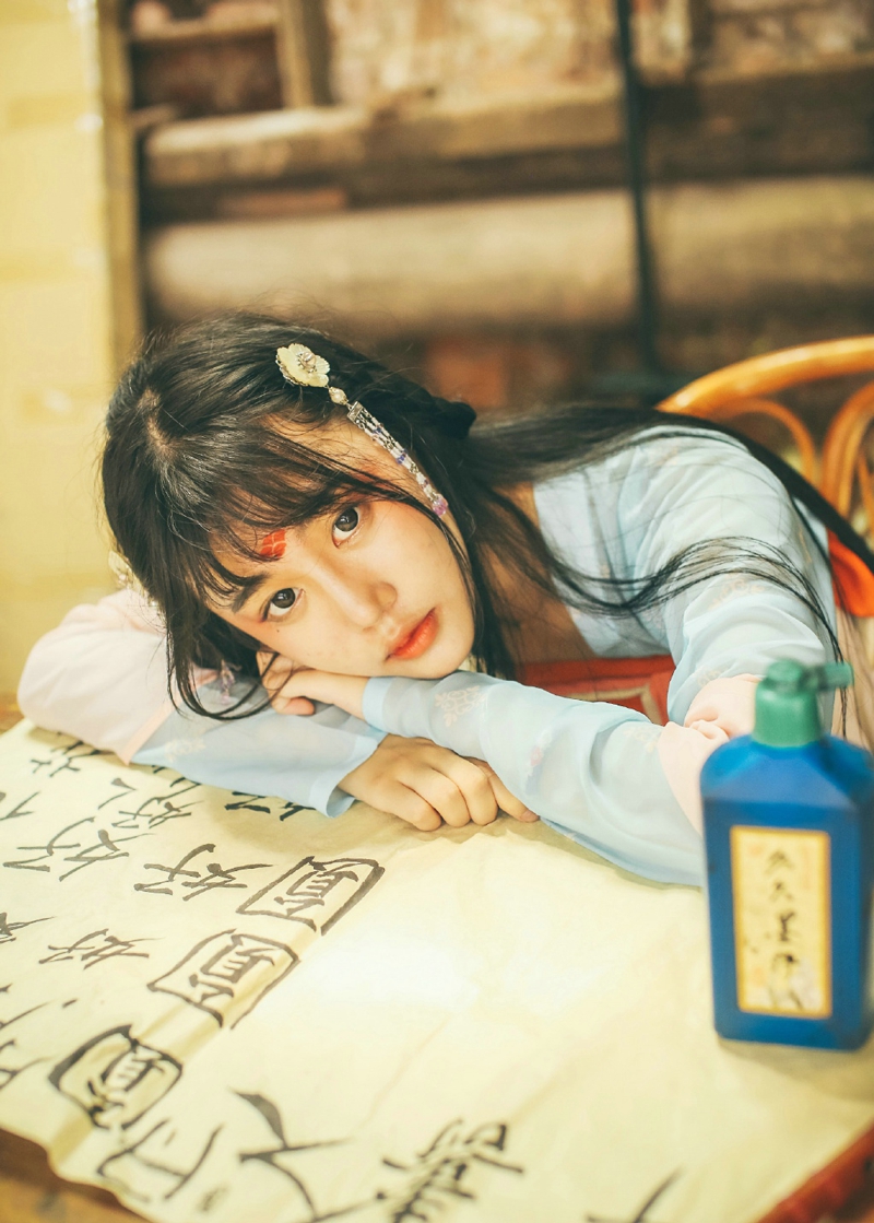 古装汉服美女文艺清新范儿写真