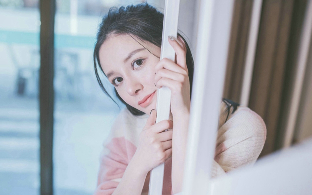 清纯领家妹妹户外清新粉嫩唯美写真