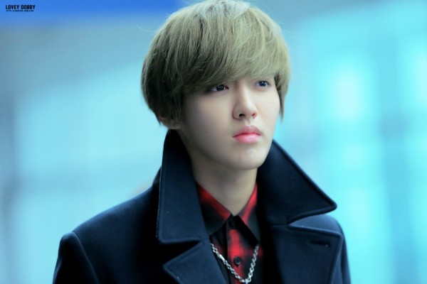 吴亦凡炫酷高清壁纸下载