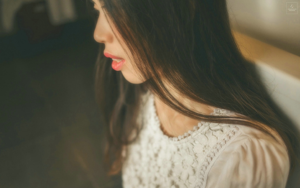 私房气质长发美女温婉柔美写真