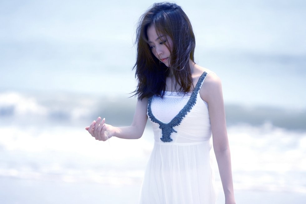 歌手张靓颖美图