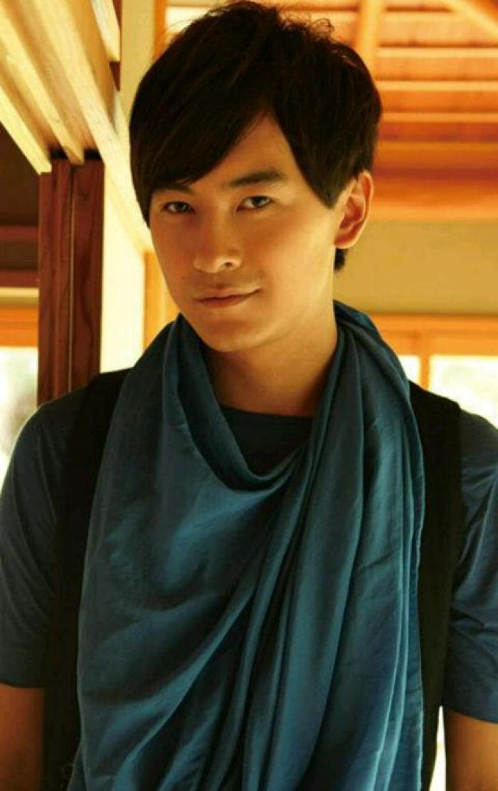 小综郑元畅个人帅气图 小综郑元畅个人写真