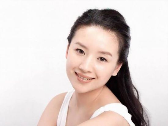 新怡人美眉董洁