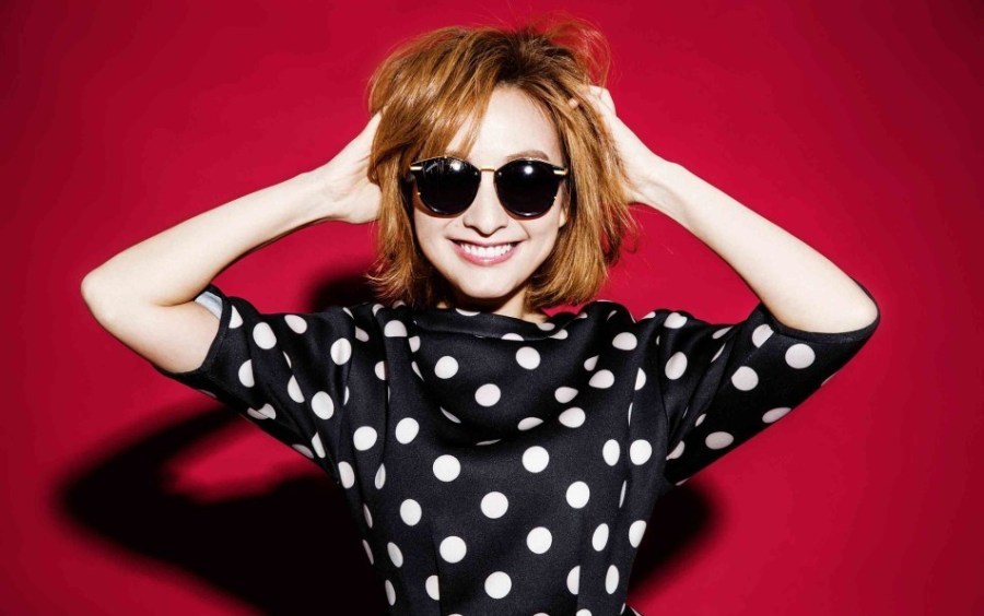 吴昕时尚桌面壁纸