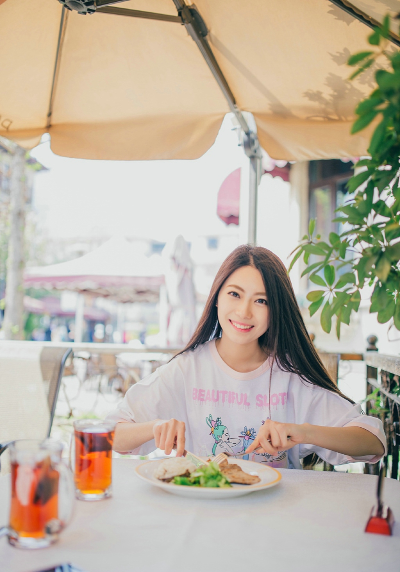 清新氧气美女日常街拍生活美照
