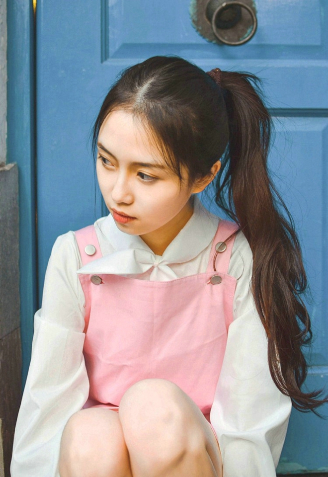 清纯领家妹妹户外清新粉嫩唯美写真