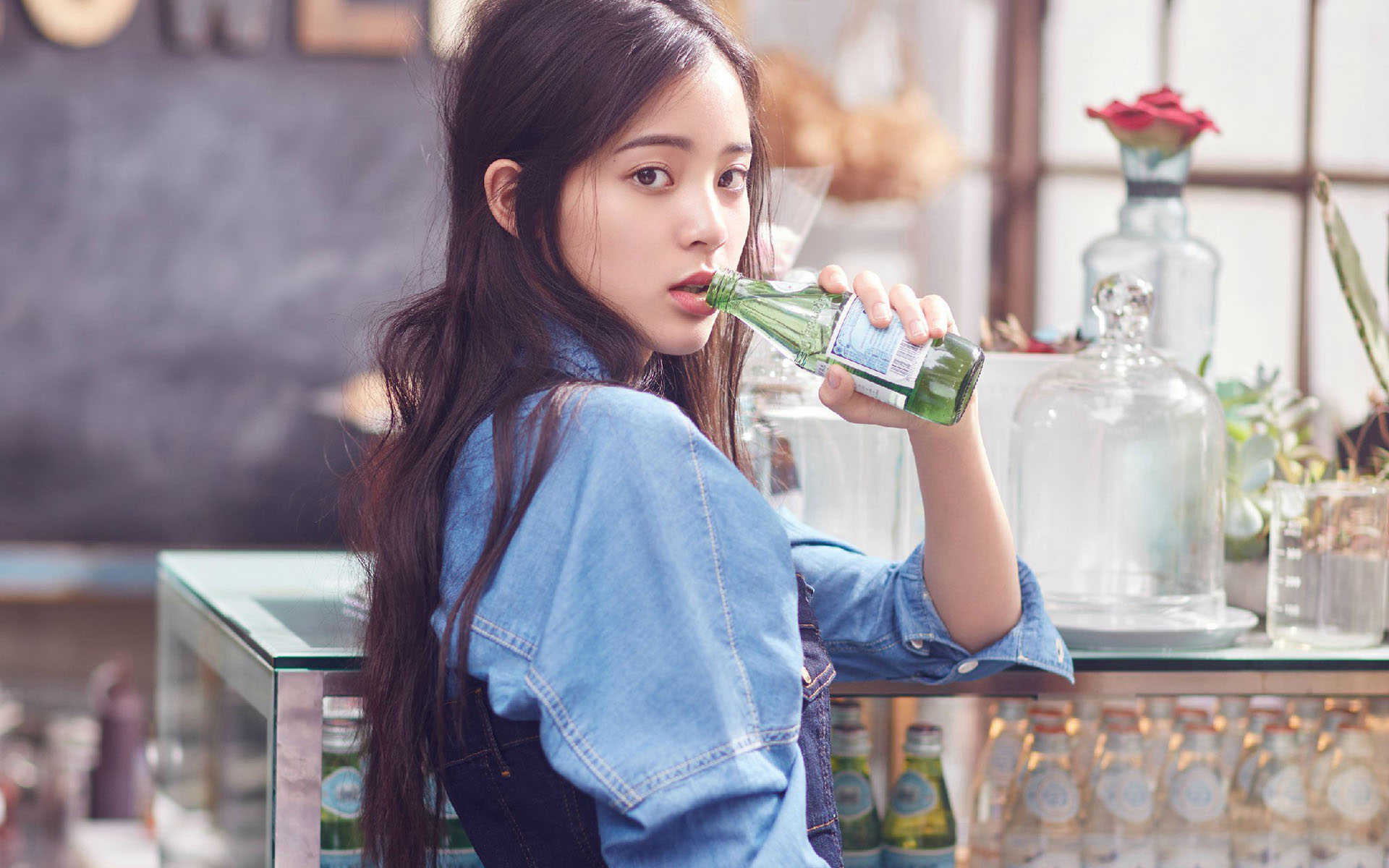 大提琴美女欧阳娜娜图片