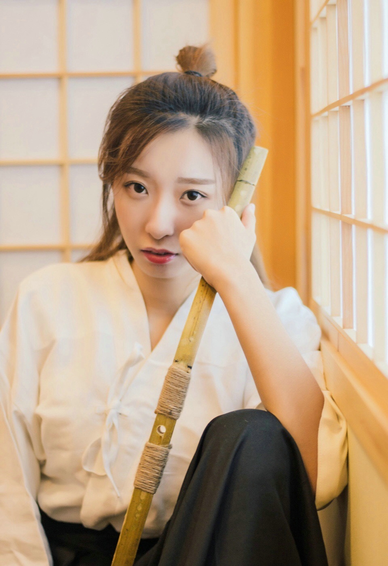 弓道少女丸子头清纯可爱靓丽写真