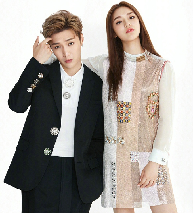 张艺兴出席北京杜莎夫人蜡像馆揭幕会