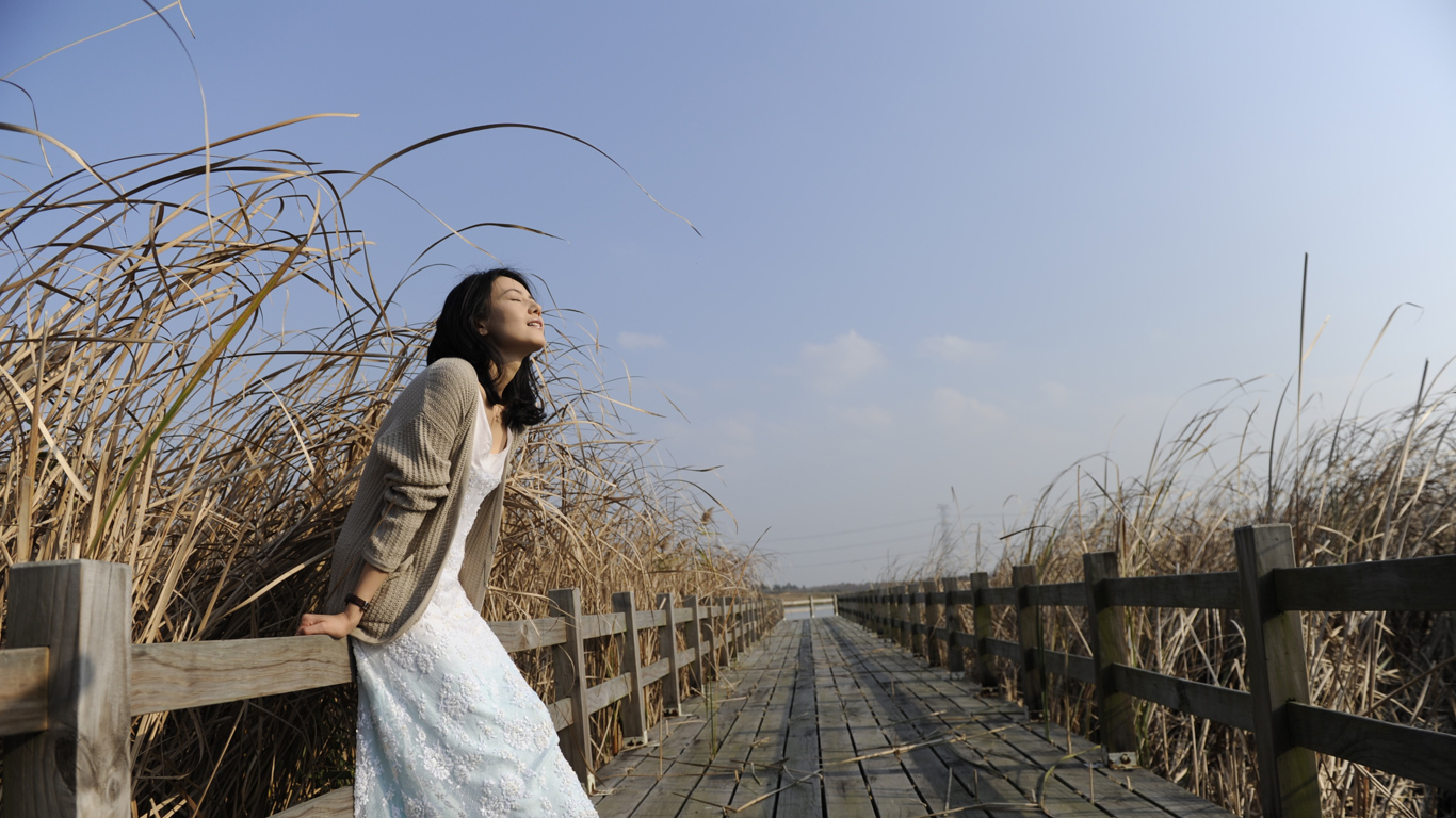 美女高圆圆迷人写真图片