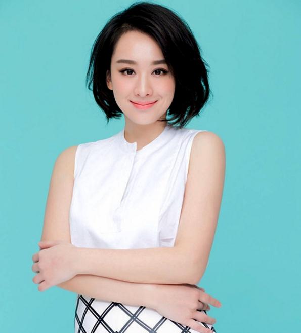 优雅气质美女 新春时尚写真