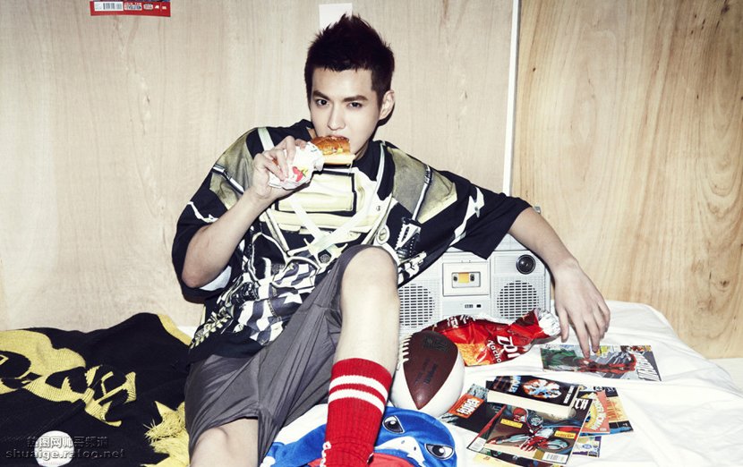吴亦凡帅气写真