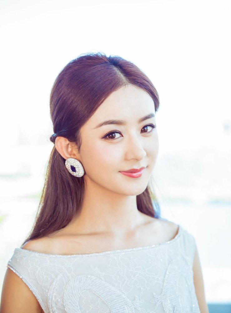 赵丽颖晚礼服气质照片大全