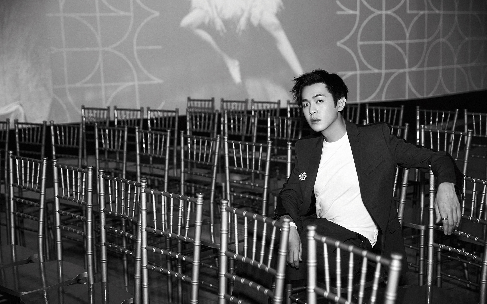 帅气英俊帅哥张若昀写真照片