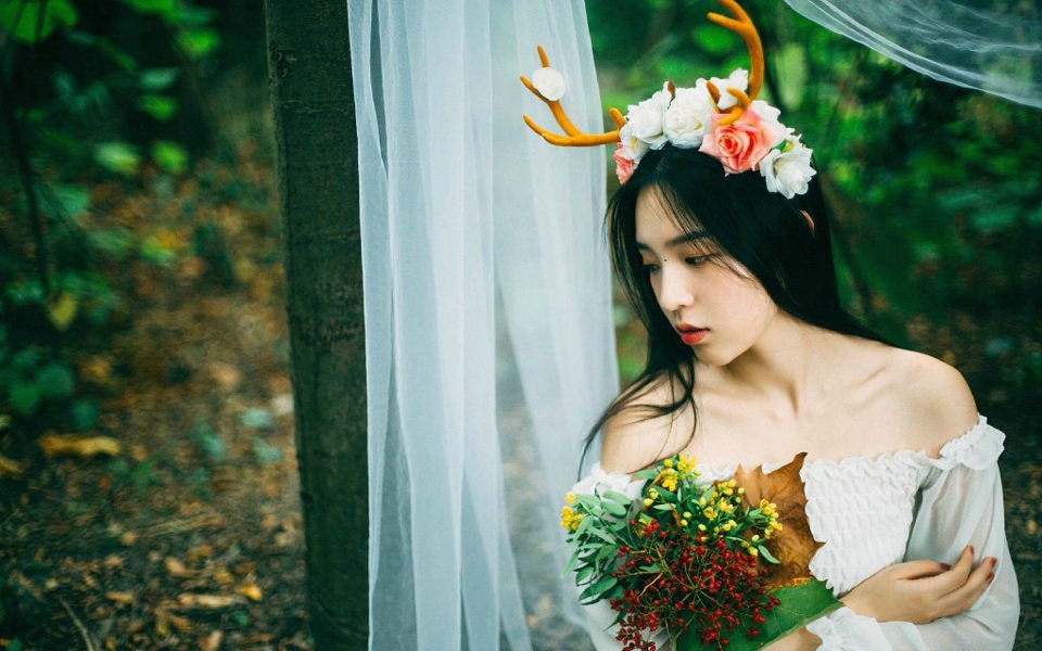 纯白私房内的马尾清纯姑娘柔美娇嫩写真