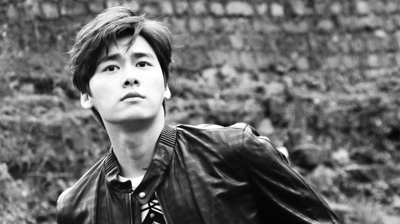 李易峰私房照壁纸大全