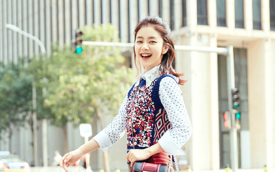 笑容甜美谭松韵高清壁纸