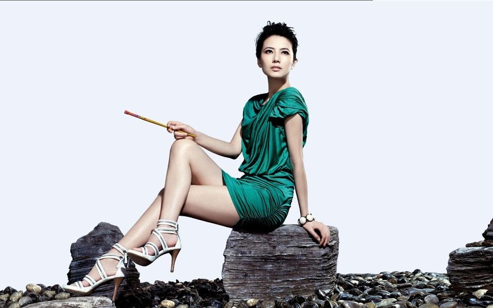 气质美女高圆圆时尚靓丽写真合集