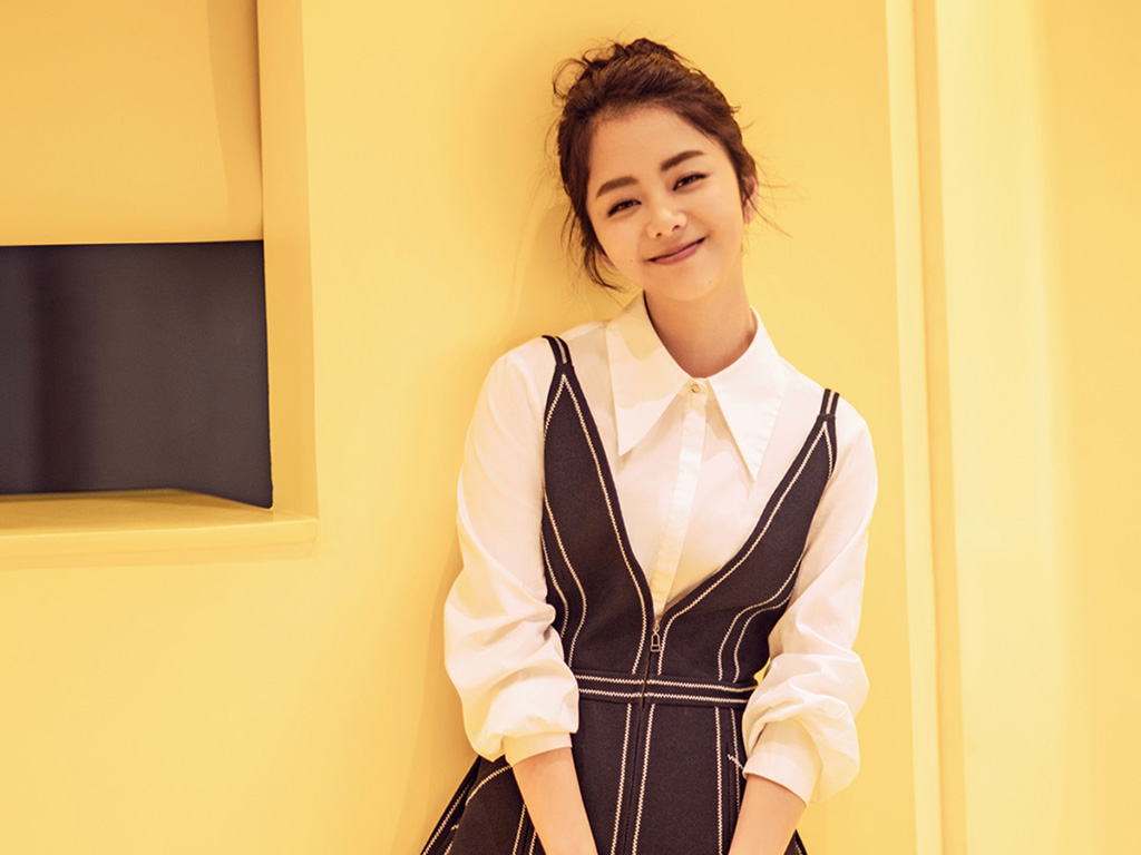 笑容甜美谭松韵高清壁纸