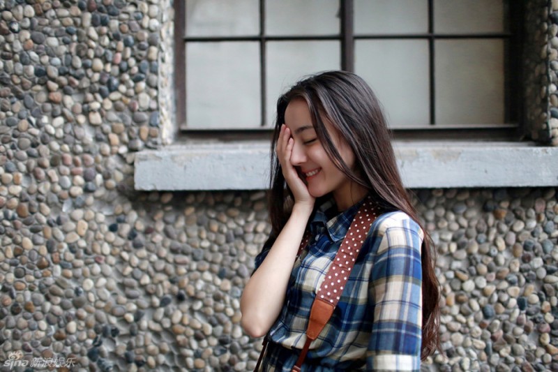 气质美女迪丽热巴写真壁纸