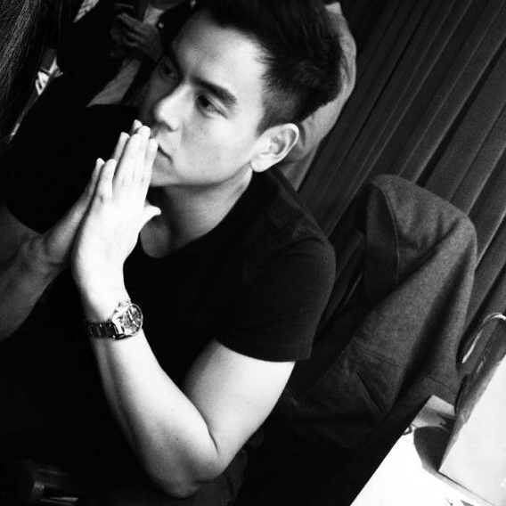 型男彭于晏个人阳光帅气图片