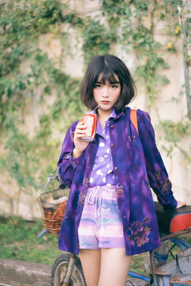 短发美女青春阳光时尚写真